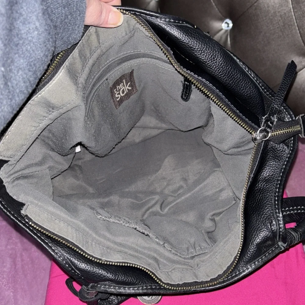 The Sak Black Leather Purse - Picture 5 of 11